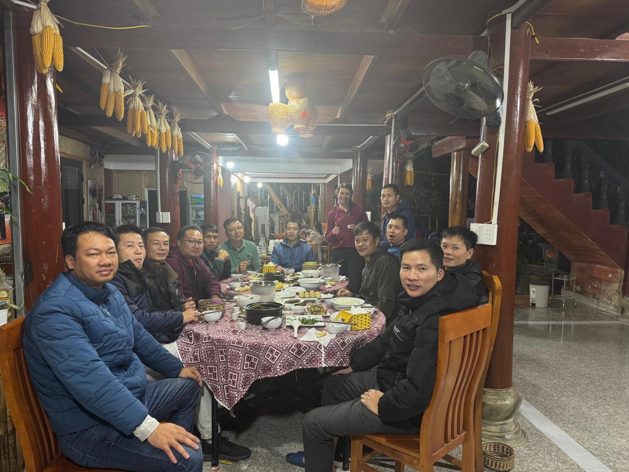 Minh Ngoc Homestay Dien Bien Phu Ban Hin Lom Eksteriør billede